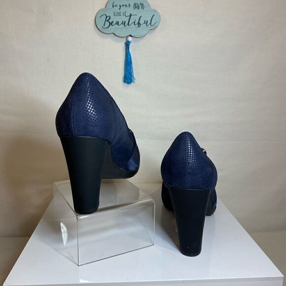 NWOB Anne Klein Comfort  - Picture 3 of 4